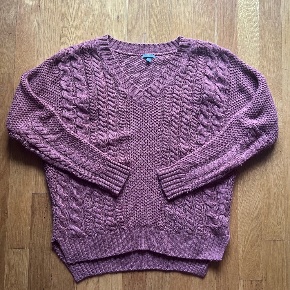Charlotte Russe V-Neck Sweater - Rust Orange